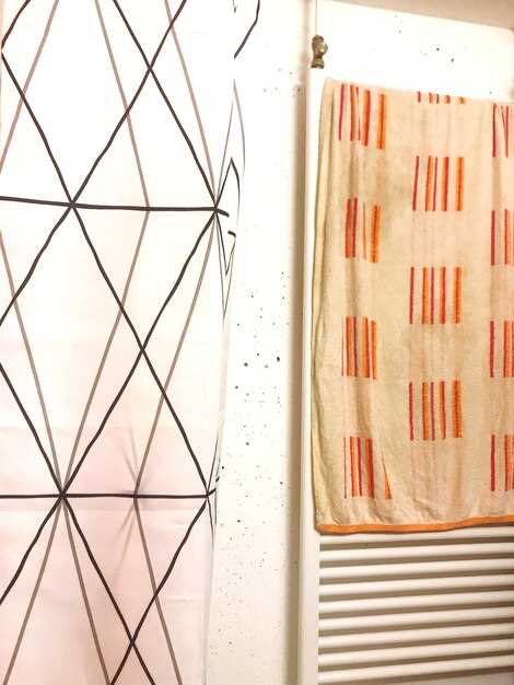 2025 Home‑Design Trends - Warm Minimalism & Textured Walls